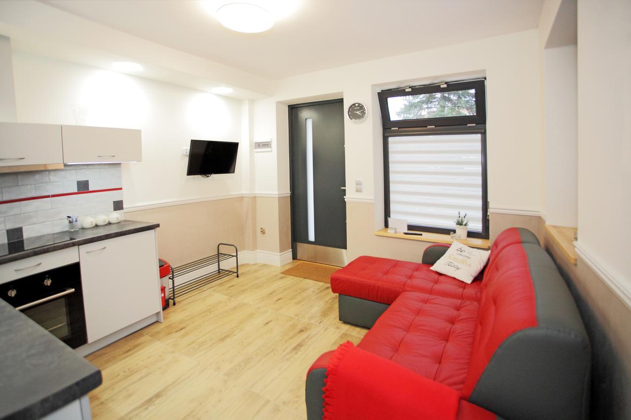 White Home Apartment เบียวิสตอก ภายนอก รูปภาพ